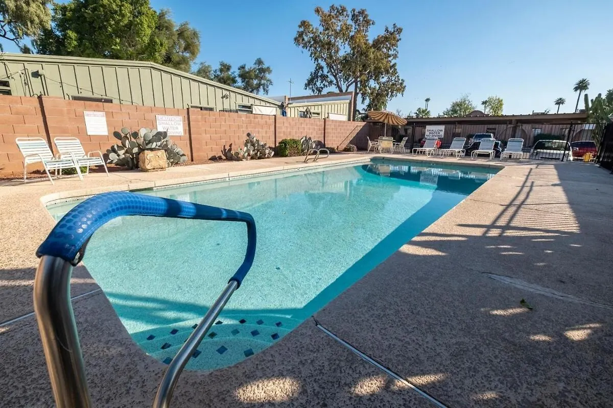 Msg For 5Percent Off 2Bed1And A Half Bath Kingqueenbeds Condophx location